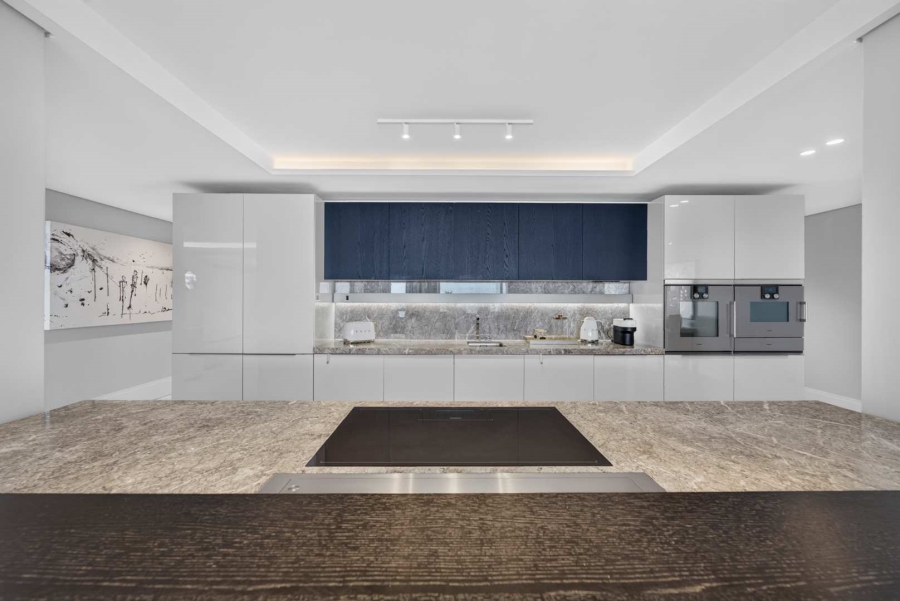 5 Bedroom Property for Sale in Bantry Bay Western Cape